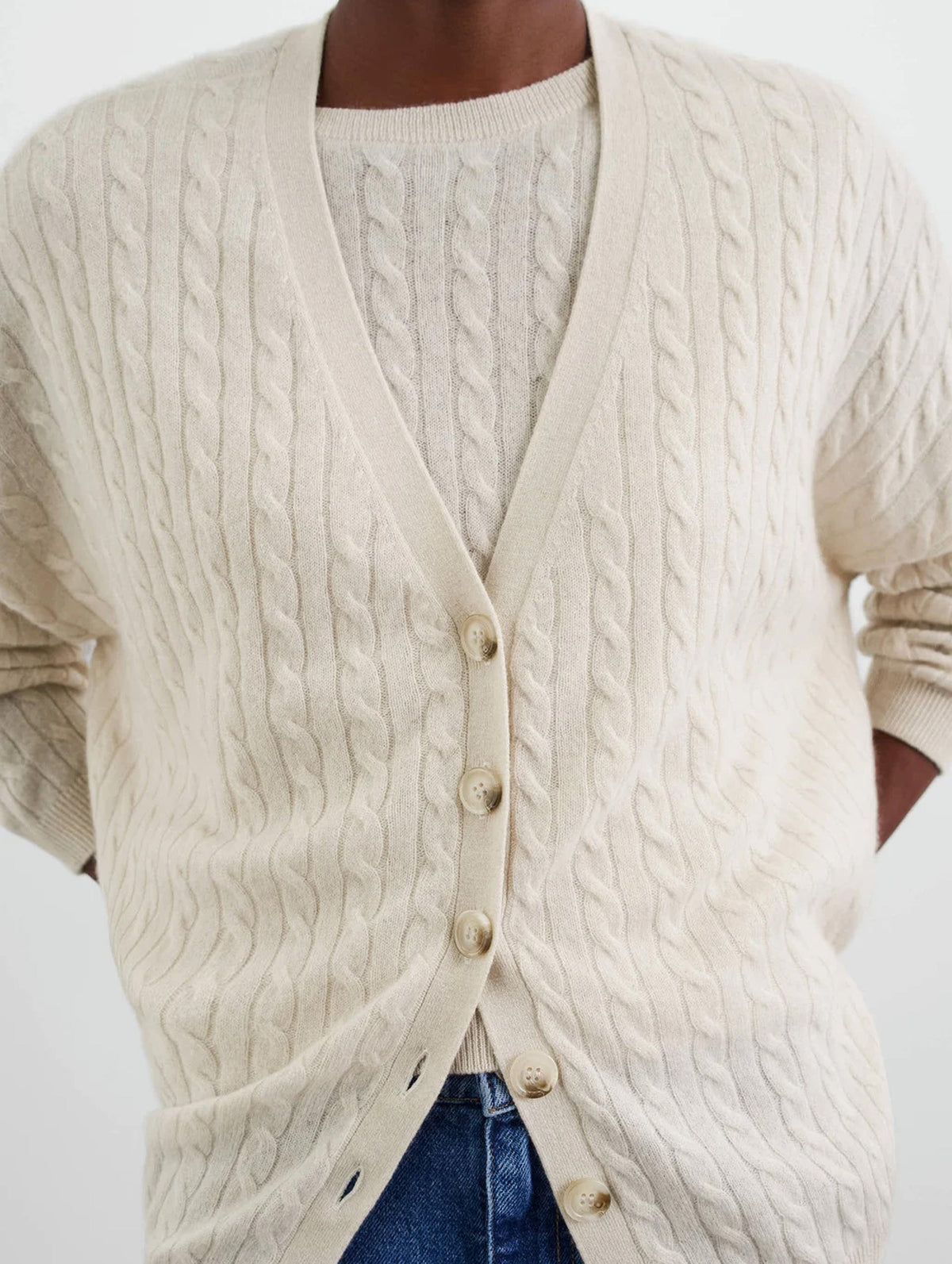 Cable Knit Cashmere Cardigan in Light Wheat