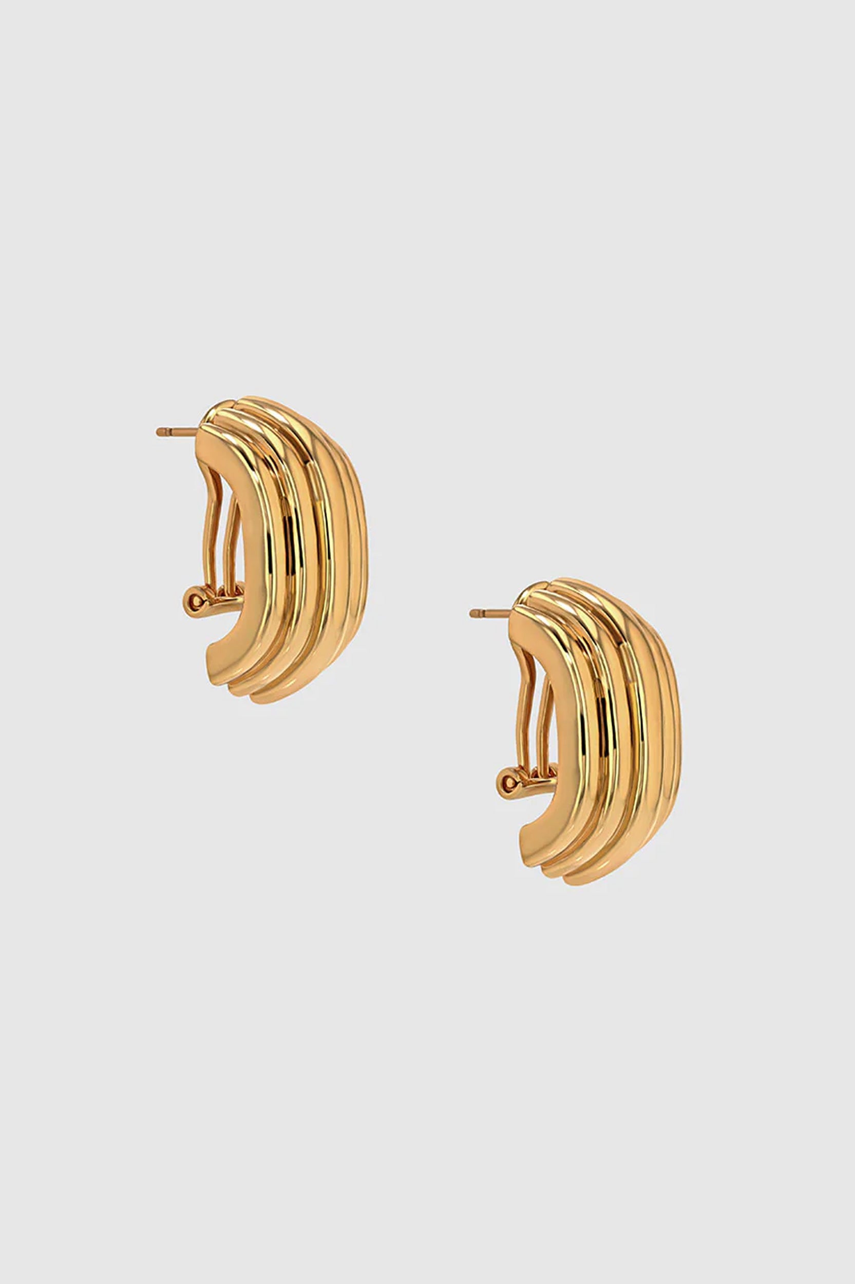 Chunky Ribbed Earrings in Gold