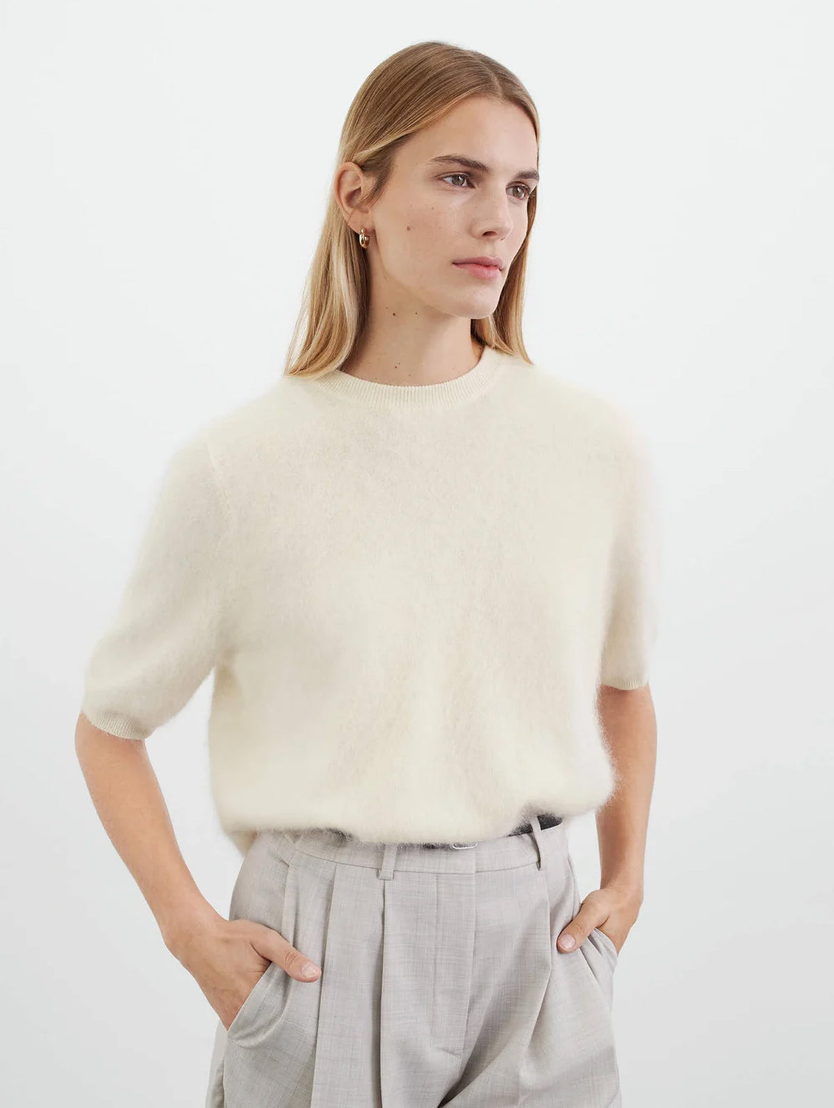 Cuddle Cashmere Short Sleeve Sweater in Feather White