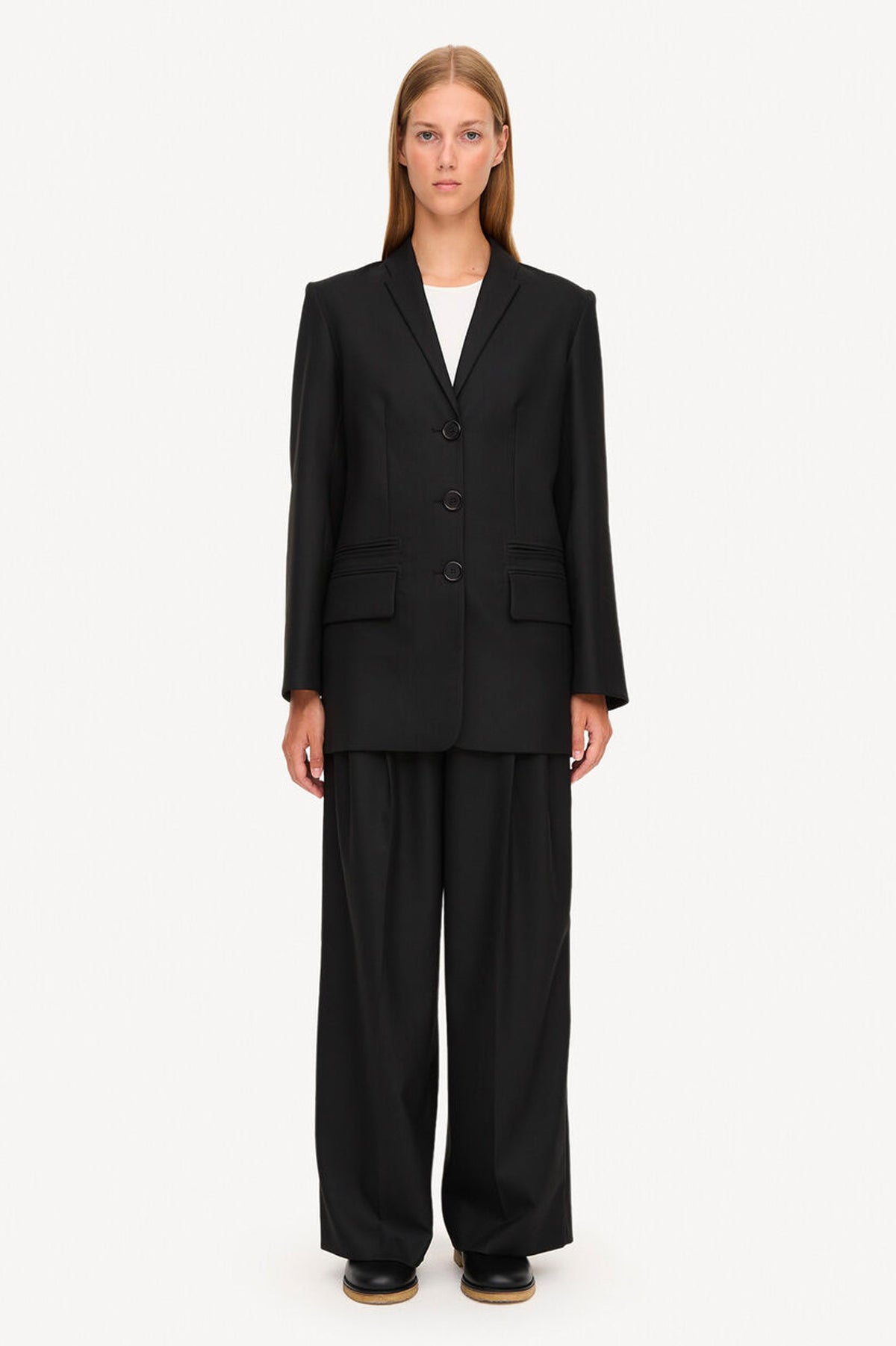 Cymbaria High-Waisted Trouser in Black