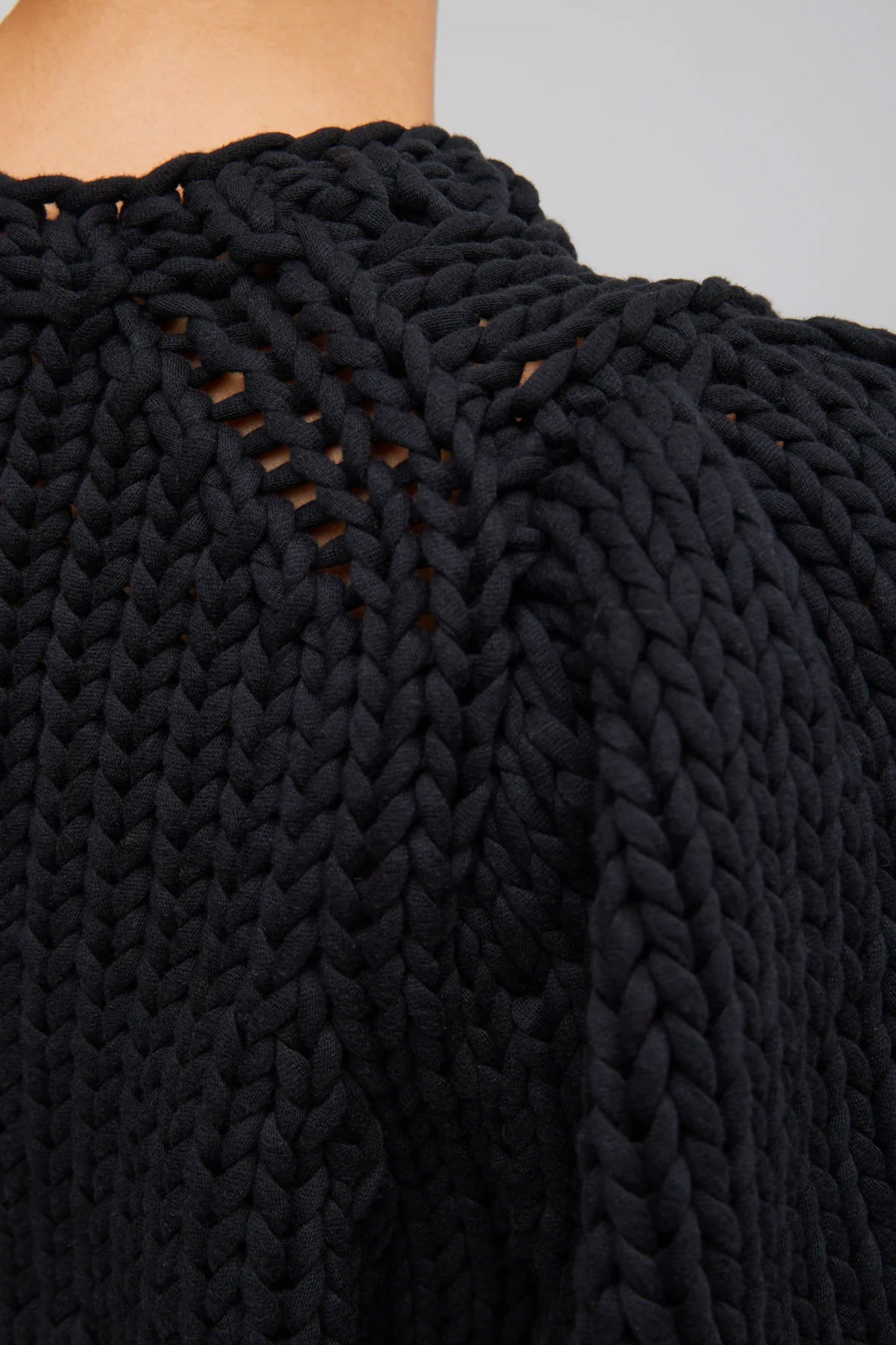 Deluxe Tube Yarn Sweater Mini Puff Pullover