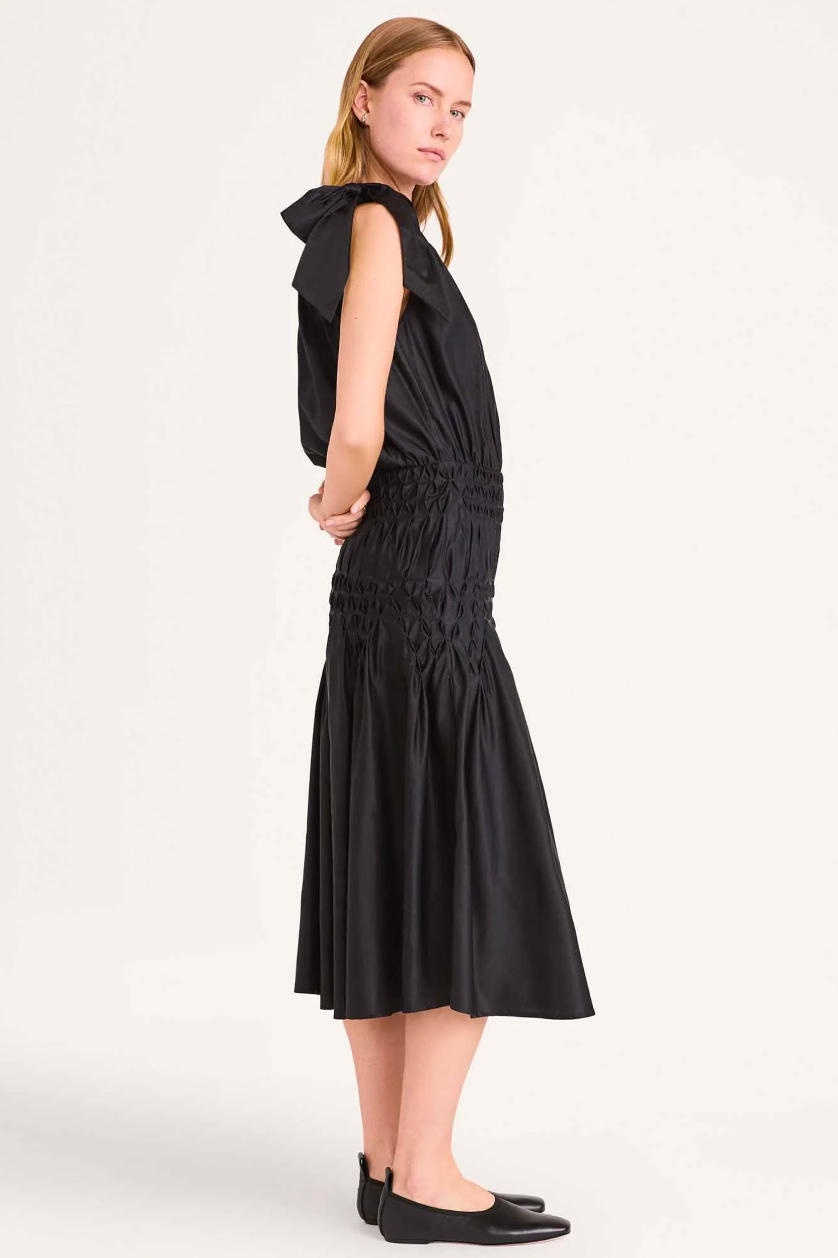 Fleur Asymmetric Dress in Black