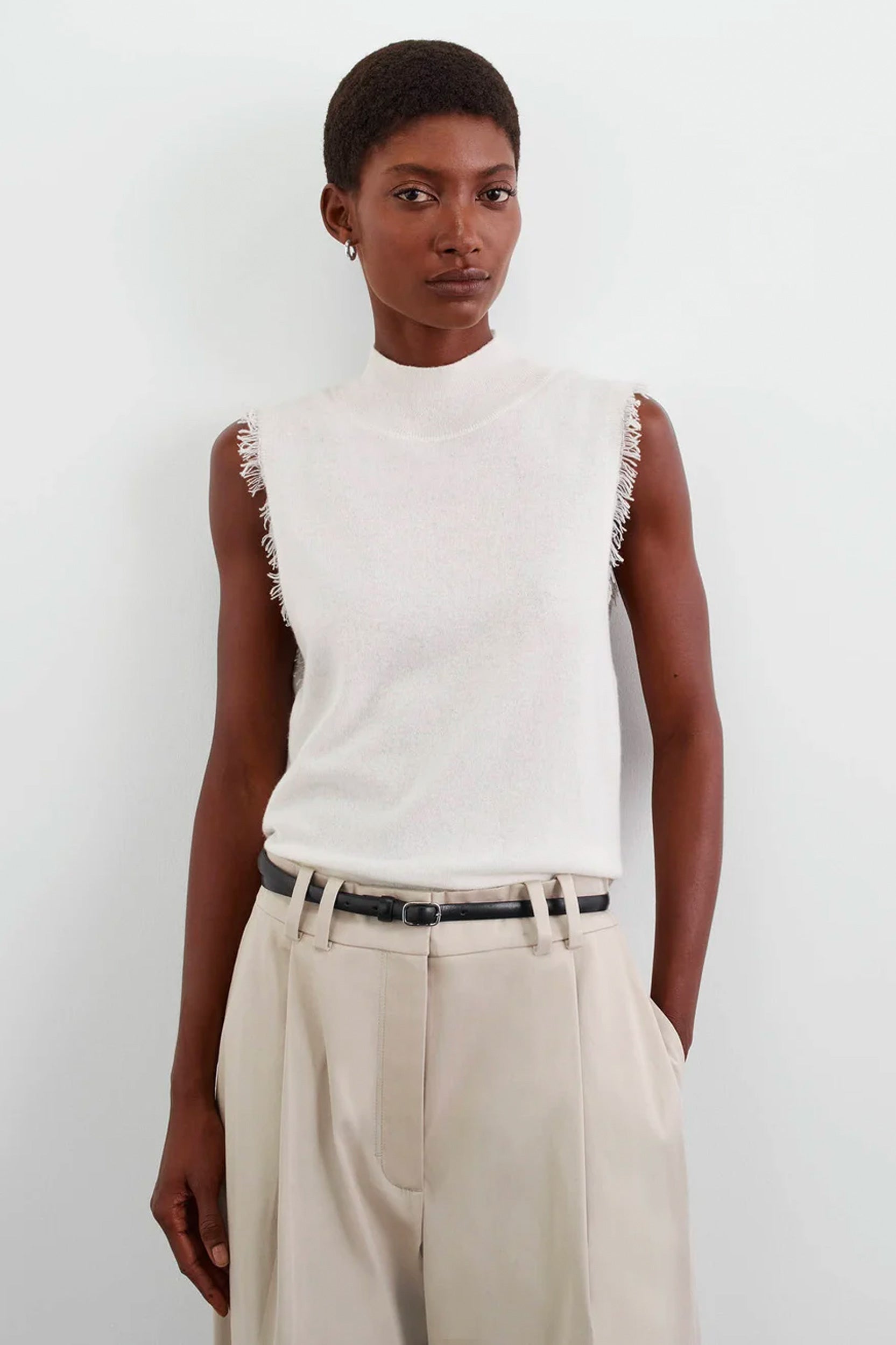 Frayed Cashmere Singlet in Off White