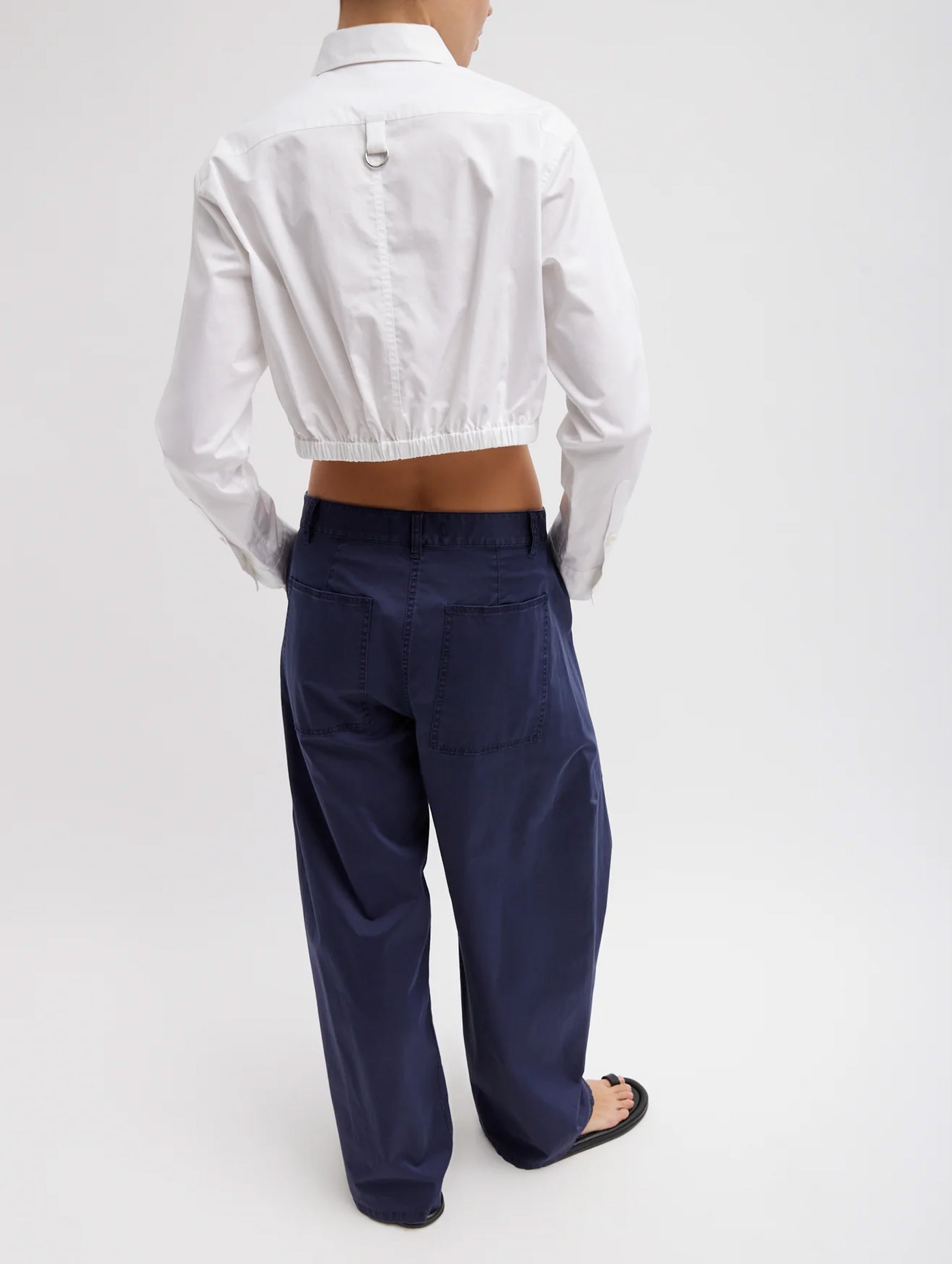 Garment Dyed Silky Cotton Sid Chino Pant in Navy - Short