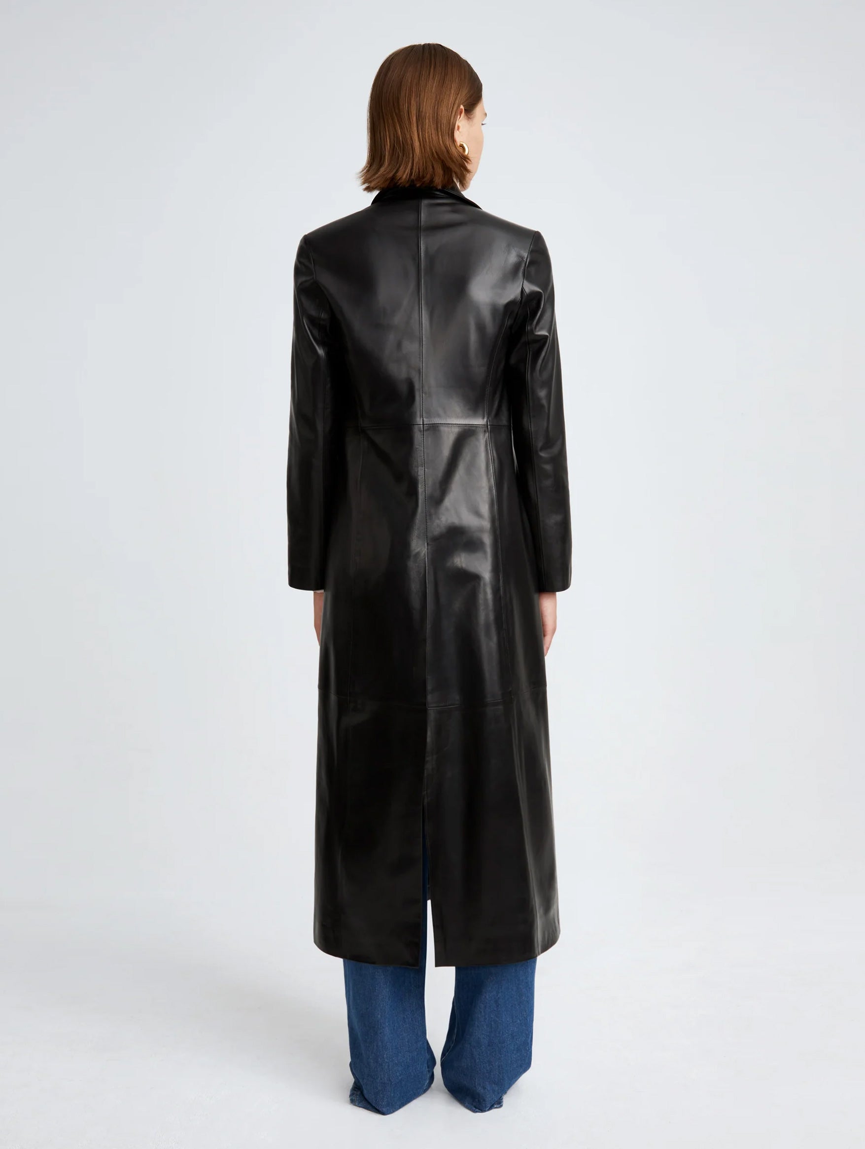 Gotham Sleek Leather Coat in Black