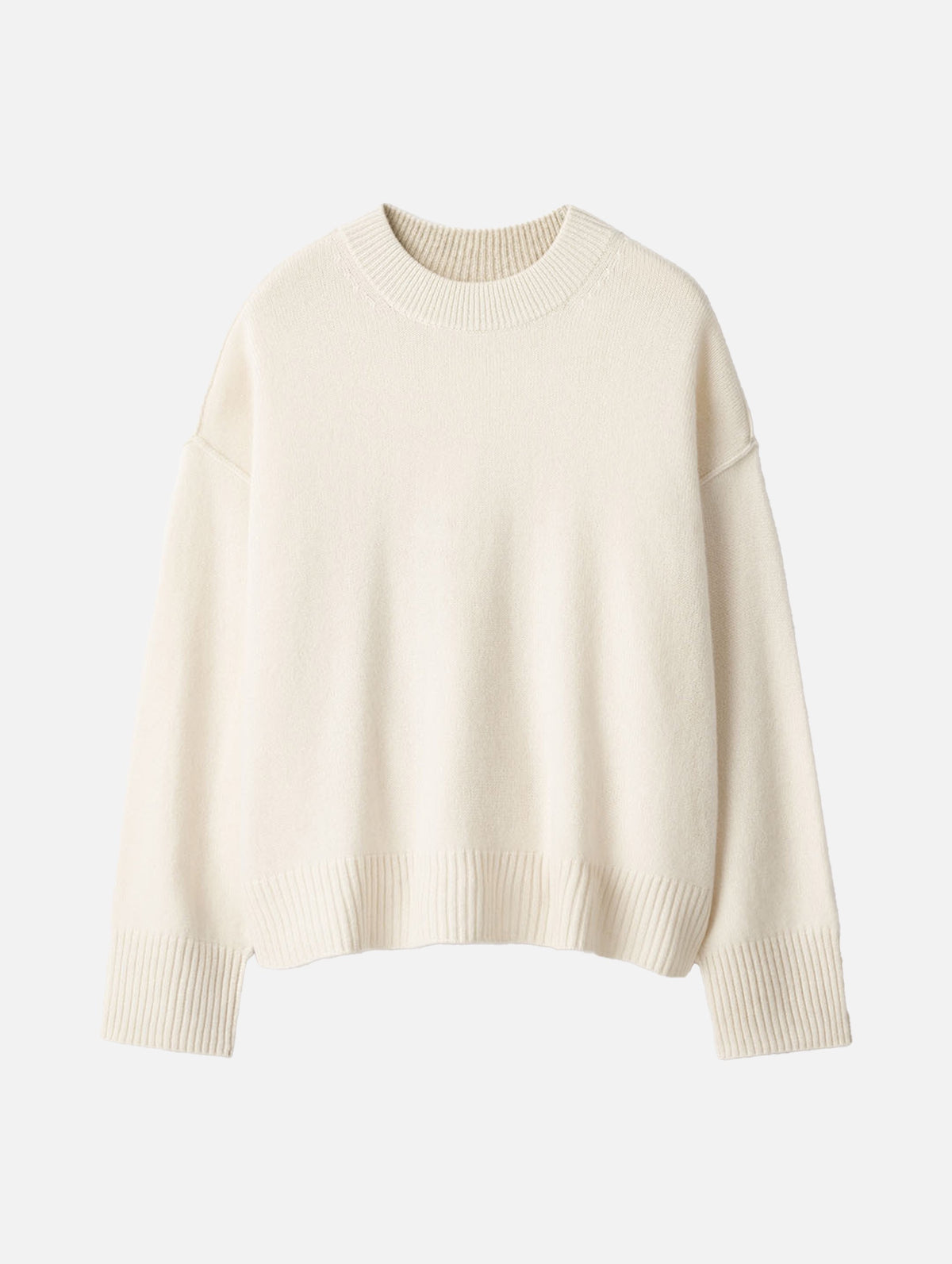 Loose Fit O-Neck Cashmere Sweater in Feather White