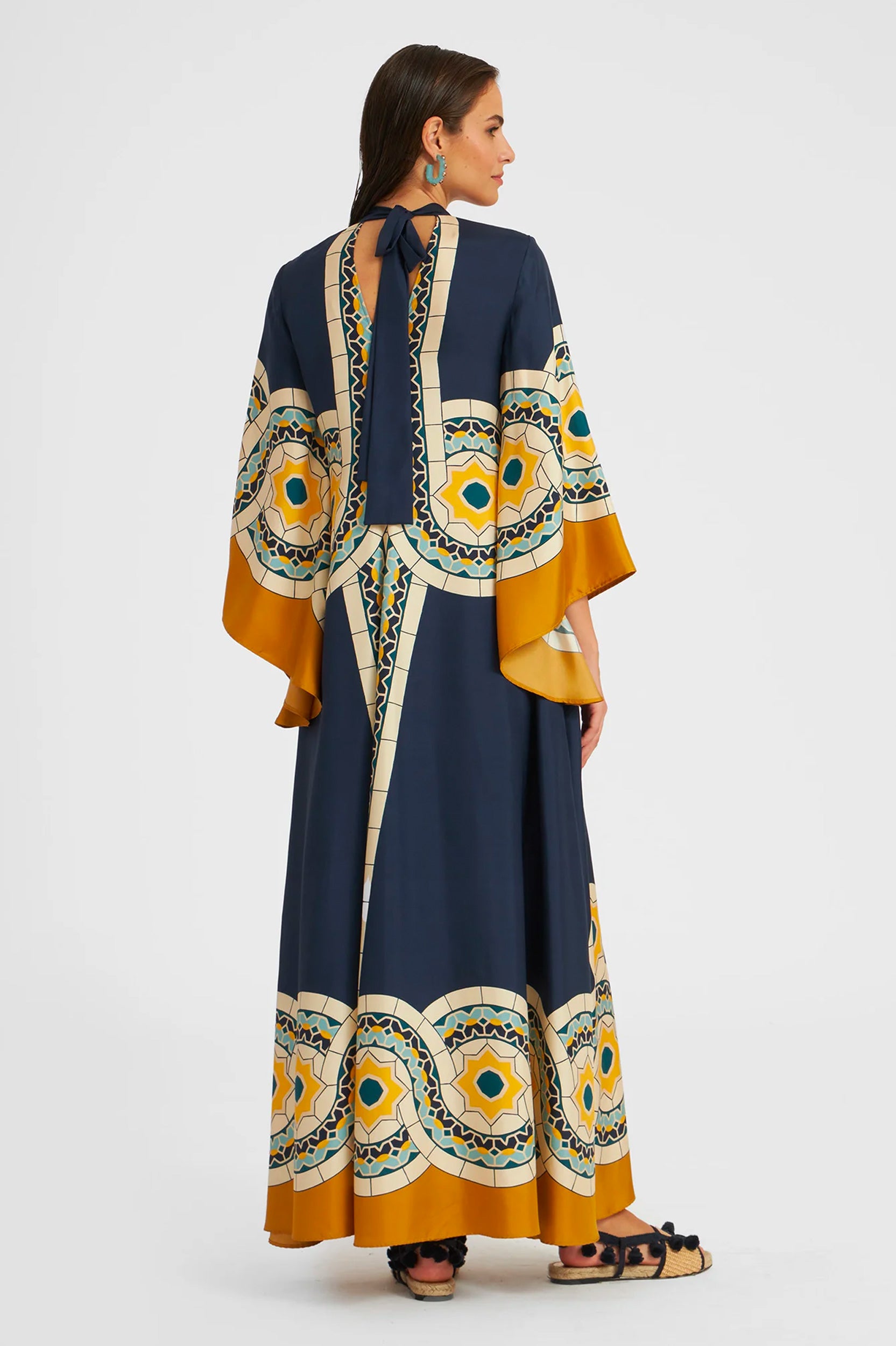 Magnifico Silk Dress in Mudejar Placee
