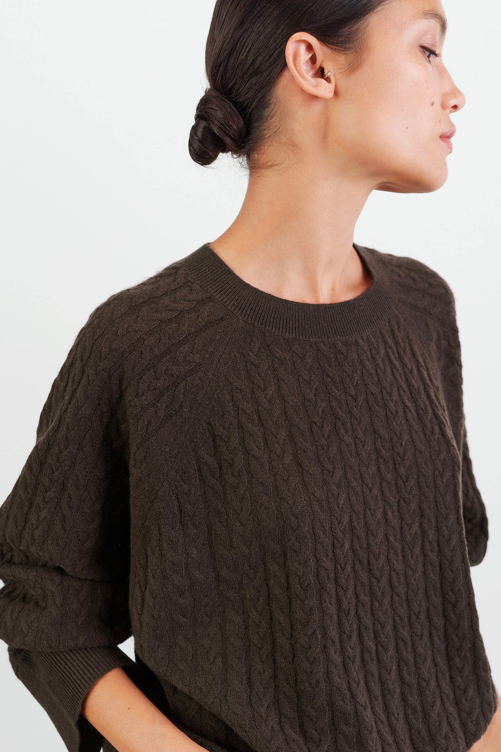 Oversized Cable Cashmere Sweater in Chocolate