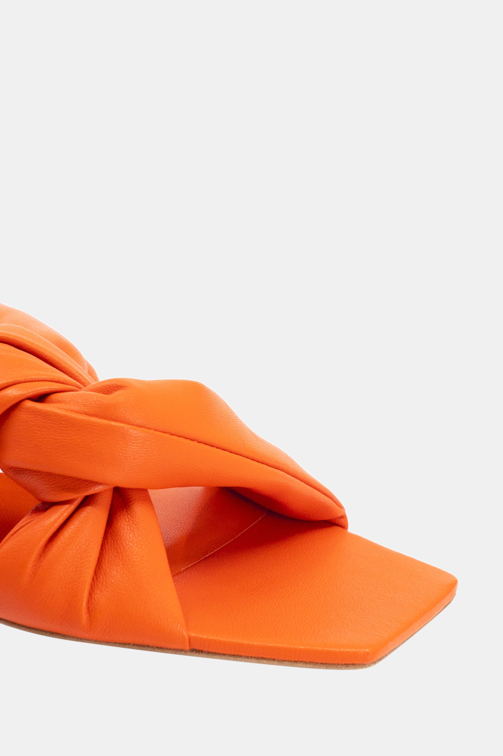 Pillow Loop Flat in Tangerine
