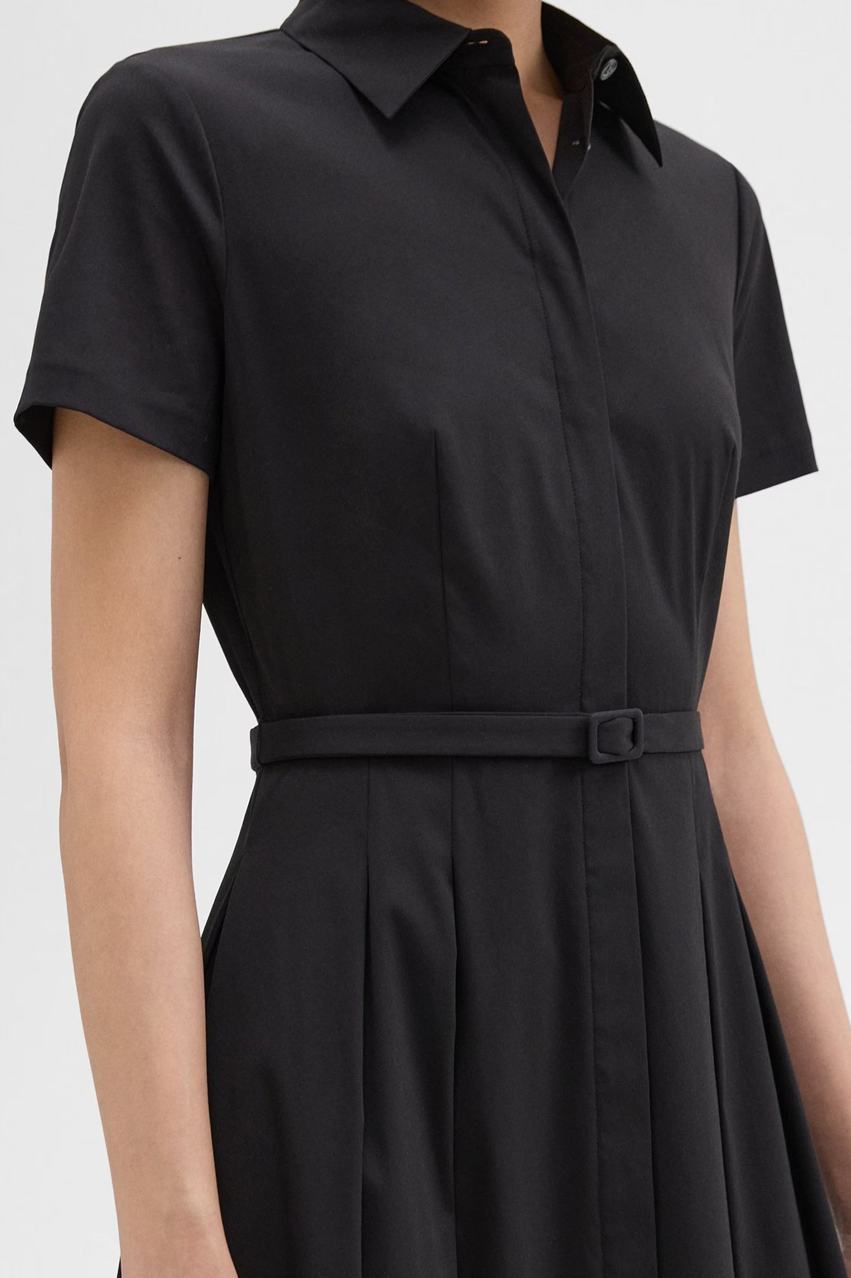 Good Cotton Short-Sleeve Shirt Dress in Black