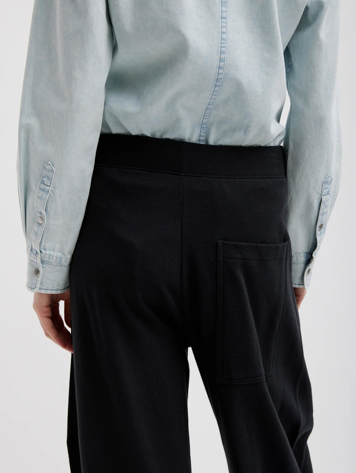 Summer Sweatshirting Winslow Pant in Black - Short