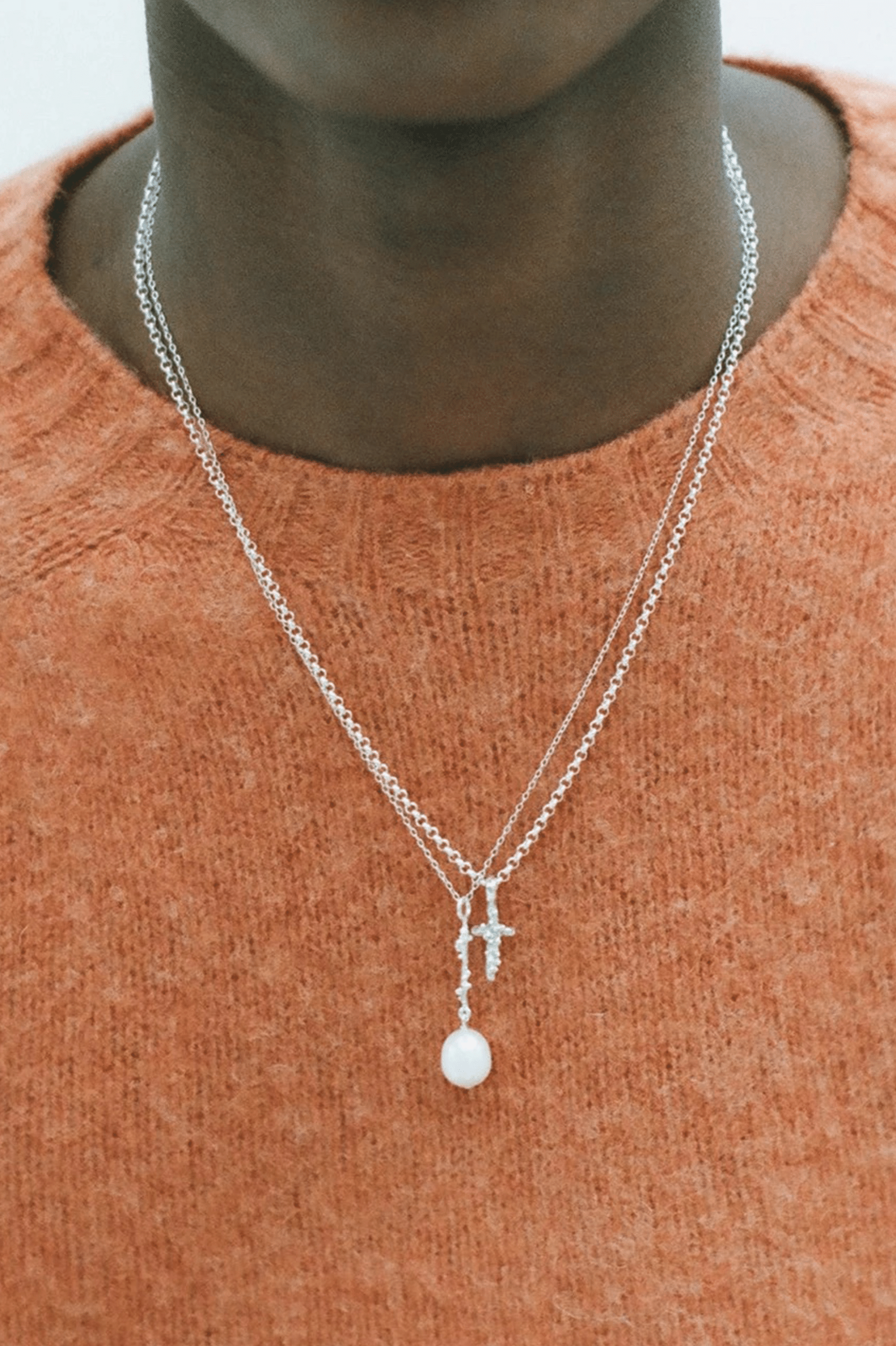 The Lustre of the Moon Necklace